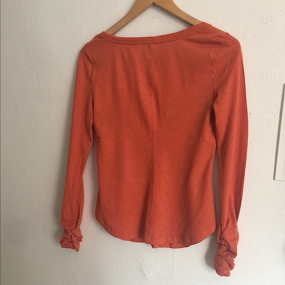 ANTHROPOLOGIE Pilcro Sustainable Henley - Picture 7 of 10